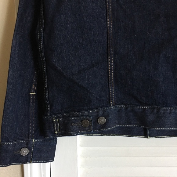 Men’s Trucker Dark Wash Levis Denim Jacket SZ L - Picture 6 of 8